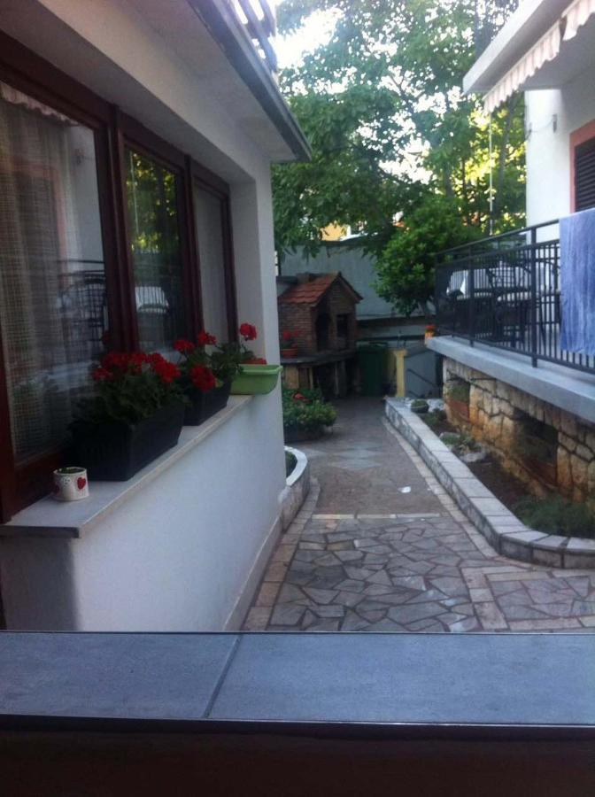 Apartments By The Sea Selce, Crikvenica - 16375 Eksteriør bilde