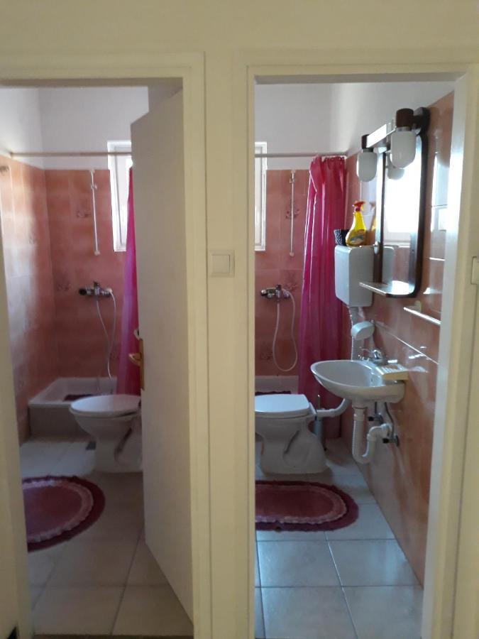Apartments By The Sea Selce, Crikvenica - 16375 Eksteriør bilde